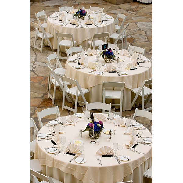 5′ Round Tables